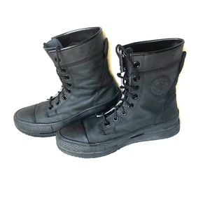 Leather Converse Chuck Taylor All Star black boots
